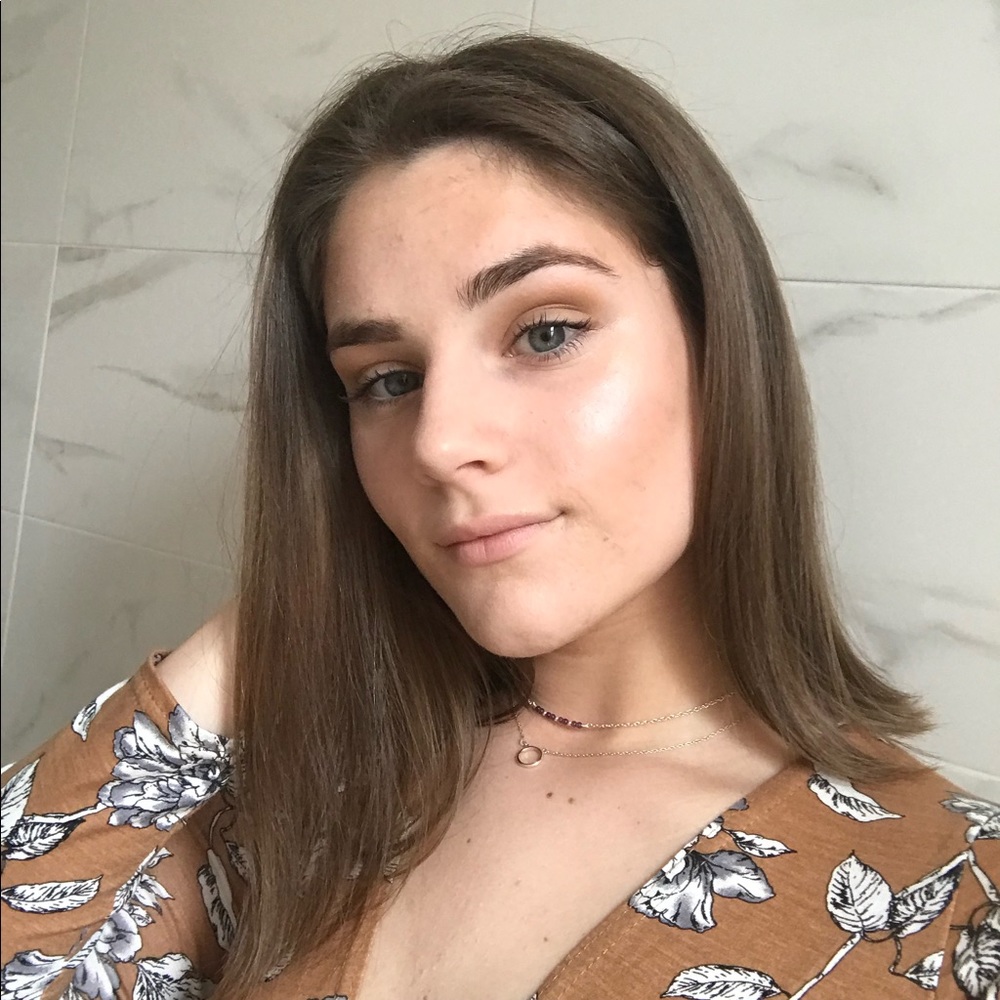 Meet your Posher, Sydney